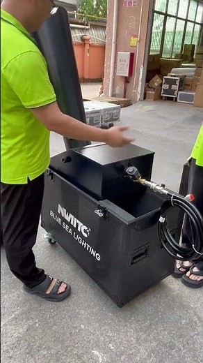 Professional CO2 Confetti Cannon Machine – DMX & Manual Trigger Compatible