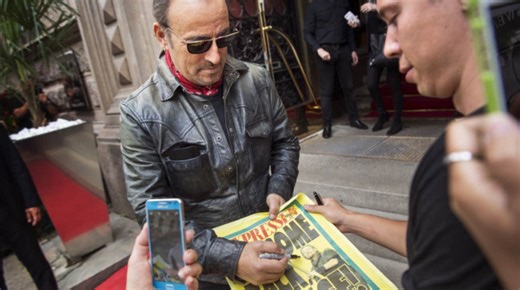 Se tre av Bruce Springsteens låtar på Ullevi","totalSecondsDuration":462,"aspectRatio":"16x9