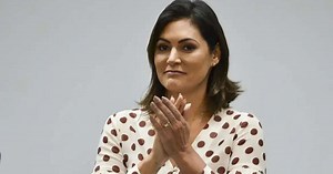 Michelle Bolsonaro é acusada de ser 'ex-garota de programa' e reage