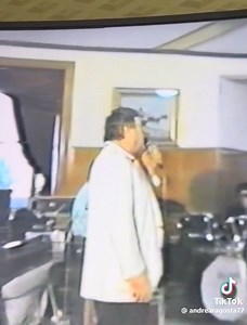 81K views · 2.1K reactions | IL GRANDE RE DI NAPOLI SPETTACOLARE #mario #Merola #livemusic | 퐈퐋 퐑퐄 퐃퐈 퐍퐀퐏퐎퐋퐈 | Facebook