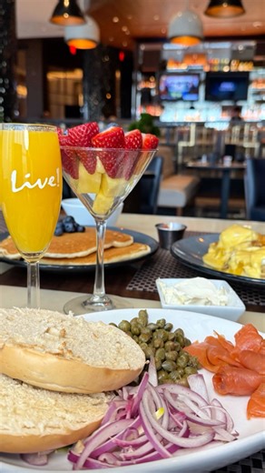 Arielle M. Hart on Instagram: "1 mimosa just might change your dinner plans 👀 … It’s all about treating yourself from morning to night — Because a day filled with good food is a day well spent. No regrets, just refills please 🥂 🍽️@davidsatlive 📍7002 Arundel Mills Cir #7777, Hanover, MD 21076 ⏰ Ladies Night EVERY Thursday 7-9PM // Discounted apps & drinks (BAR ONLY) 🚗Parking lot, valet, or garage #MDEats #MDFood #Maryland #MD #MarylandFoodie #MDFood #MarylandContentCreator #GoodFood #Marylan
