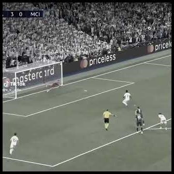 اتعلم من عمك رافينيا🤪🤣