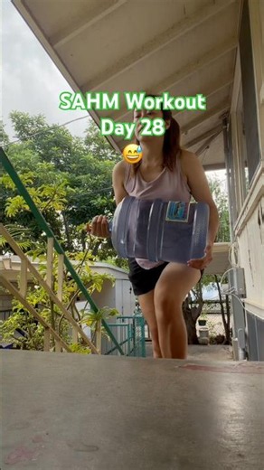 Day 28: Carried Water Bottles Upstairs = My Arm Day