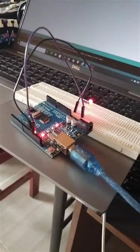 ARDUINO: "blink" a una placa