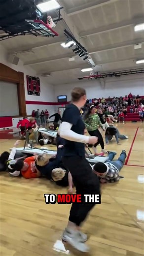 This Crazy Teamwork Game Looks Easy… But It’s Actually Super Hard! 😳 #wrestling #bjj #grappling