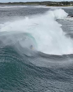 Lilly Pollard & Roo Man wave for wave! An excerpt from the latest drop in collaboration with Shaun Petersen Drone "Shallow East Coast Slab Sessions" | We Bodyboard