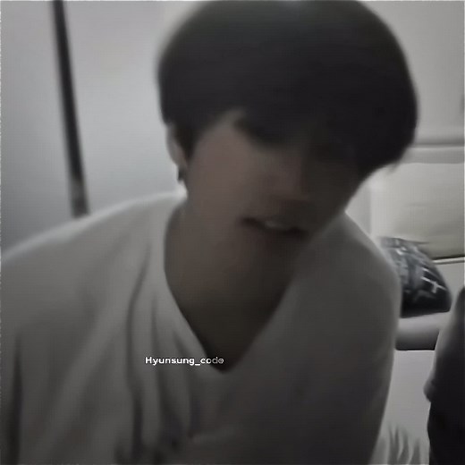 Welcome to the hyunsung room🥟 #han #hyunjin #straykids #straykidsedit #fyp #fyr #foryou #hyunsung #hyunsungedit