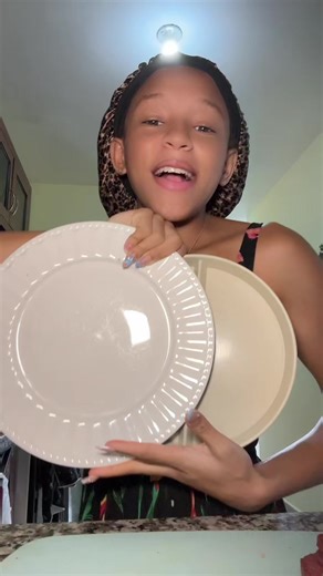 Kendrick últimamente no quiere comer solo aprueba la comida que le recomiendan ? 🥹sirviendo la comida de hoy #familia #comida #sirviendo #lacomida