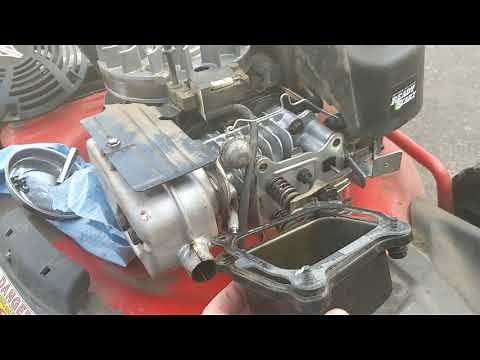 How to set valve clearance on a small engine - Briggs and Stratton engine