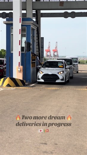 🇯🇵Two More Dream Deliveries in Progress 🇱🇰 Auto Wave International (Pvt) Ltd #Toyota #Autowaveinternational #premiumquality #yaris #roomy