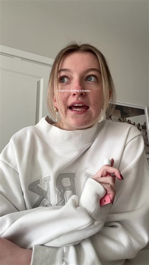 if you have or had a golden retriever in the past, what’s one thing you wish you knew beforehand??😅 (toy brands that last, pet insurance, best food brands, training things, etc!!!) #goldenretriever #goldenretrieverpuppy #dogadvice #puppy #advice