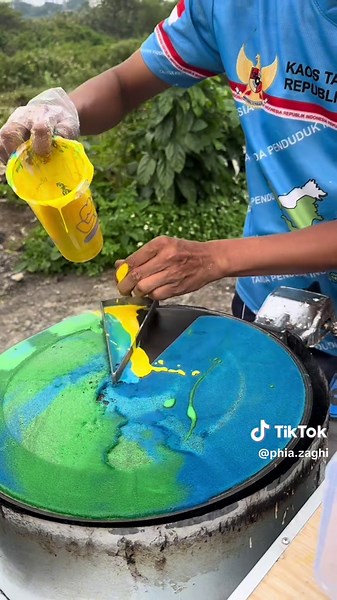 Resep Crepes 3 Warna Lezat dan Mudah
