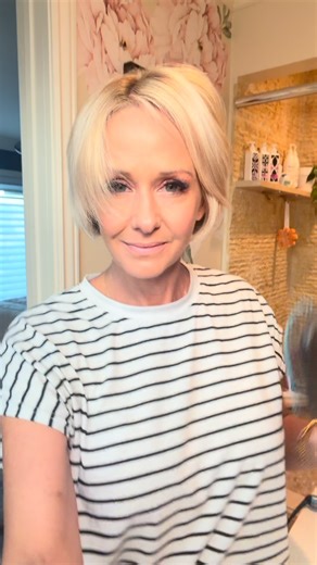 Sometimes the simplest things are the best things Easy hair days are meant to be easy, but look like you took time to do it #shorthair #easyhairstyles #easyhair | Sharon A Overton