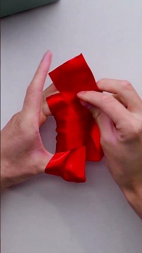 Make a ribbon bow in seconds with this quick hack! 🎀