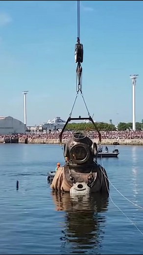 Giant Scuba Diver Puppet Underwater Exploration