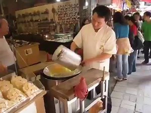 374K views · 1.9K reactions | 【快失傳的手藝】手工「糖蔥」...