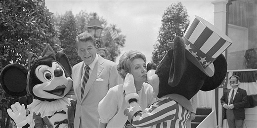 27 Rare Photos That Show How Much Disney Parks Have Changed Through the Years