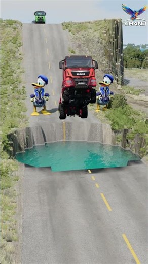 😂 Tanker Lorry Tackles Huge Puddle! Proper British Fail! 💦