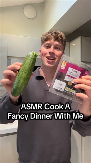 I love the vibrant pink colour! Did you guess what u was making? I hope you enjoy this asmr cooking video😴😁my advice add less lemon and more olive oil, maybe no lemon😮#asmrcooking #asmrfood #asmrcookwithme #fancydinner #cookdinnerwithme