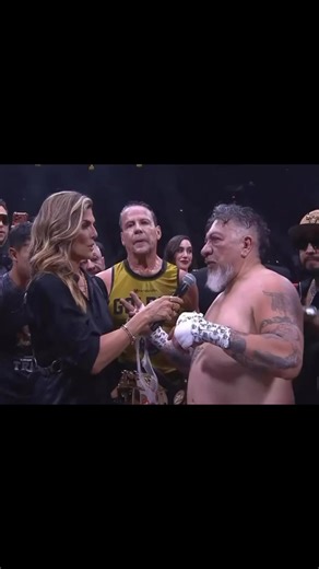 El impactante final de la pelea Adame vs Trejo