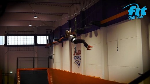 37K views · 301 reactions | Heute öffnete im Hamburger Stadtteil Poppenbüttel ein weiteres JUMP House für dich! Wir haben den Trampolinpark vorab für dich ausprobiert. Freu dich auf jede Menge Spaß, Ninja-Parkours in schwindelerregender Höhe und vieles mehr!  Auf zum JUMP House Hamburg! | FIT FOR FUN | Facebook