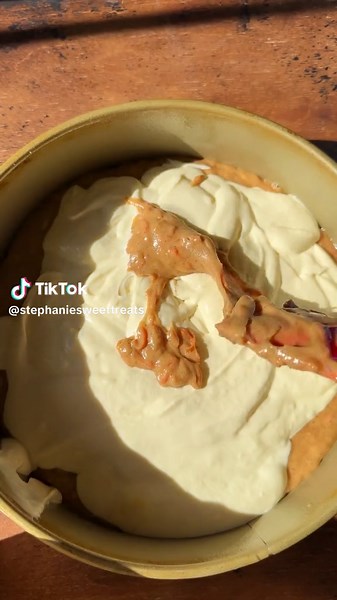 Delicious Carrot Cake Cheesecake for Easter!