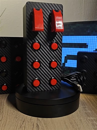 Button box Bilza, to coś więcej niż klawiatura 🎛️👀. Obserwuj po więcej nowości 💪🔥 #buttonbox #simracing #viral #ets #farming