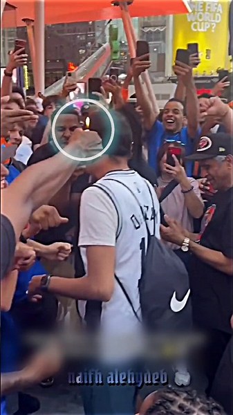 These Knicks fans are OUT OF CONTROL 😔💔