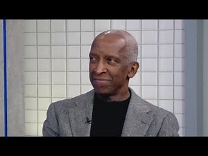 Dorian Harewood performs classics in show at Below 54