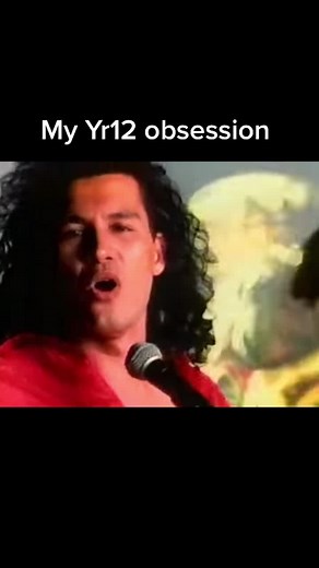 Onion Skin: My Year 12 Obsession in Aussie Music