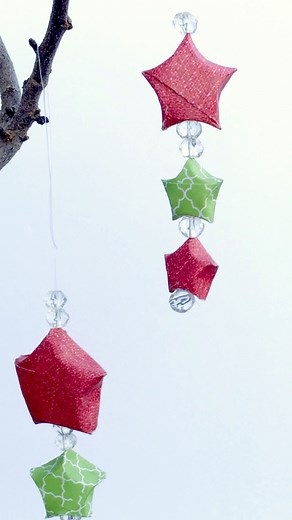 5.9K views · 42 reactions | This is a beautiful DIY ornament you can make using paper stars! #diyornamenttutorial #homemadeornaments #ornamentsdiy #diychristmascrafts #paperstars #homemadechristmasgifts | Construction Paper Crafts for Kids | Facebook