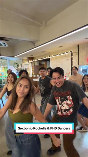 Breaking my TikTok hiatus to dance again with Ate @RocSolinap & @PHD Dancers 🔥 Ganito kami mag Christmas Party! Love you Ate! #FYP #foryoupage #sexbomb #baile #rochelle