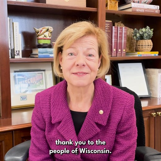 4.4K views · 734 reactions | Happy Thanksgiving, Wisconsin! 旅 | Senator Tammy Baldwin | Facebook