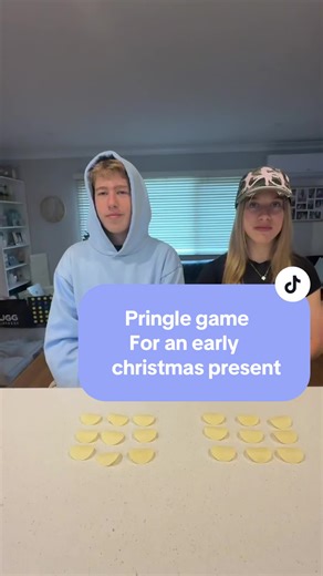Pringle game with Harry & Lilly, sorry about my filming skills I’m a bit of a noob! #funwiththefambam #challenge #fun #commentforpart2