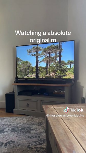 Christmas dino (@christmascountdowndino)’s videos with original sound - Christmas dino