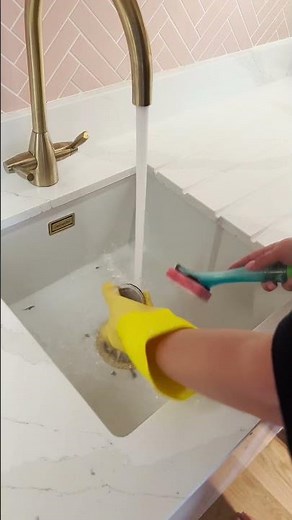 How to clean your washing machine 💗🫶 love the dettol washing machine cleaner #shorts #cleaning