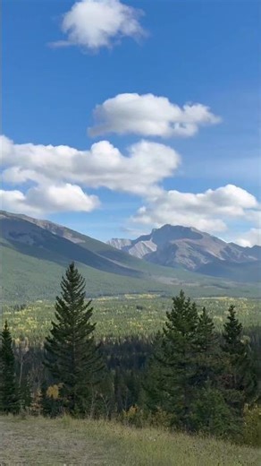 🌿 Breathtaking views of Kananaskis Village 🌄✨