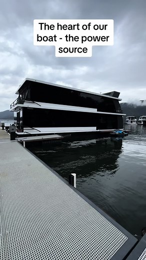 Solar Energy Powered Houseboat Tour