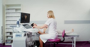 Ultrasound diagnosis of fetal development in a modern clinic