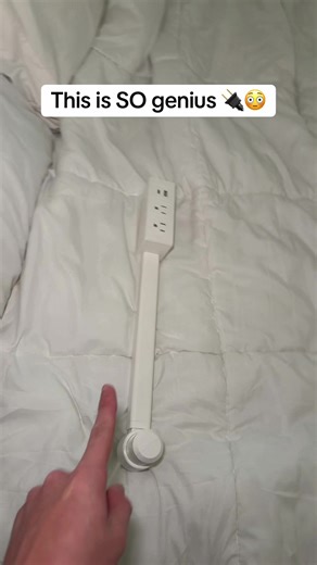 Innovative Multi-Plug Outlet for USB Charging