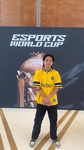 Of course we had to do this trend 🤣💛🖤 #EWCxMSC #MSC2025 #itsONICtime #GOONIC #ONICPH | ONIC Philippines