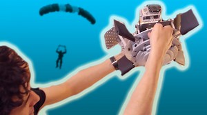 Awesome skydiving robot made with Arduino! #arduino #robotics