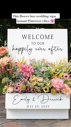 Flower Box Wedding Welcome Sign #weddingplanning #weddingdecor
