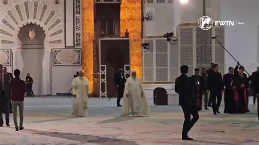 No entiendo, pero se que van a llegar muchos a explicarme por qué visita amistosamente a los que están matando cristianos.