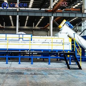 [Hot Item] Plastic Recycling Machine with Siemens Motor for High Output Capacity