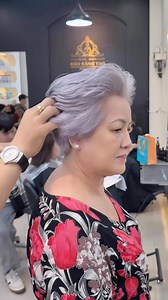 Video Này Tóc Bạc 90% ,Hướng Dẫn Chị Em Ủ Dầu Gội Tím Tại Nhà , Không Cần Nhuộm Đen , Nâu Đen Nữa...Ra Màu Khói Ánh Tím Đẹp #dầu_gội_tím | Hair Salon Bảo Sáng Tạo 284 Lê Đức Thọ P 6 Q.Gò Vấp