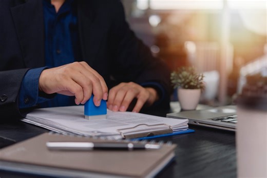 Document fraud via email: Why the photo of a forgery is not a forgery