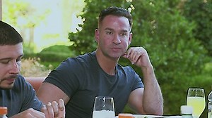 Watch Jersey Shore: Family Vacation Season 4 Episode 5 - Jurassic Angelica