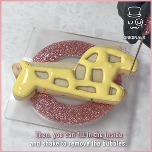 295K views · 727 reactions | Let's decorate the Cutest Cookies ! 漣凉 | Simple | Facebook