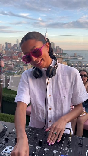 Horse Girl DJ Reveals Real Face | Surprise Unveiling
